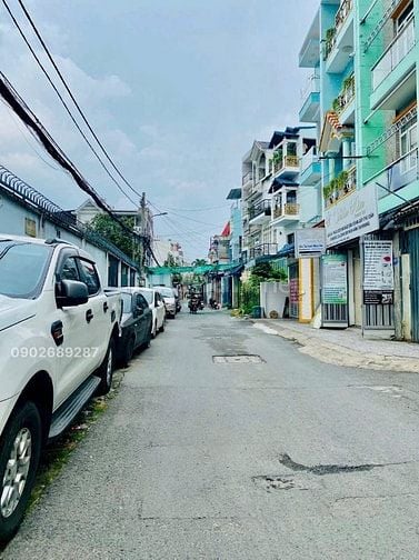 GIẢM GIÁ CĂN NHÀ DT 4M X 16,6M ĐƯỜNG HẺM Ô TÔ XE TẢI, GẦN EMART 2