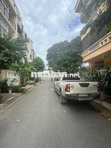 HXH khu Nguyên Gia Trí P.25 Q.Bình Thạnh 8x20 160m2 4T Giá 24.2 tỷTL
