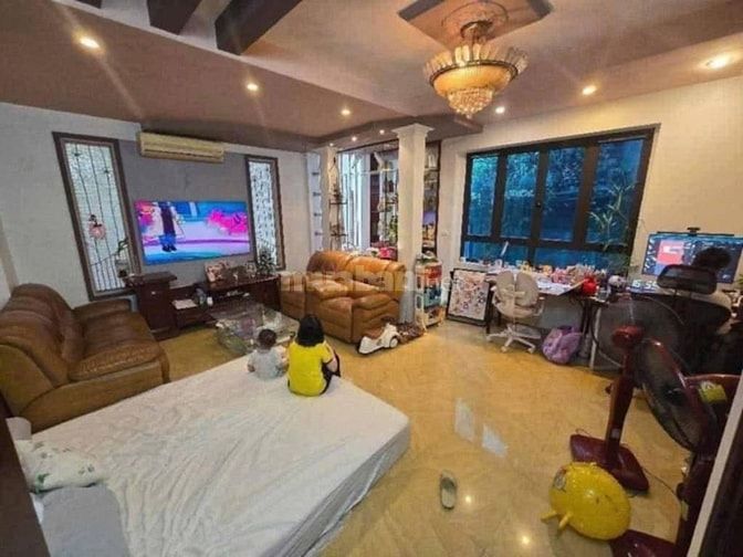 Biệt Thự có Hầm khu Bình Phú Q6 dt 8x16m giá 16.8 tỷ TL