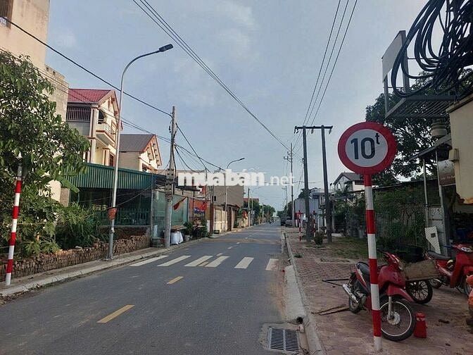 🌟🌟 LÔ GÓC gần 80M2,Hiền Lương, Hiền Ninh - ĐƯỜNG 6m THÔNG, 2 Ô TÔ TẢI