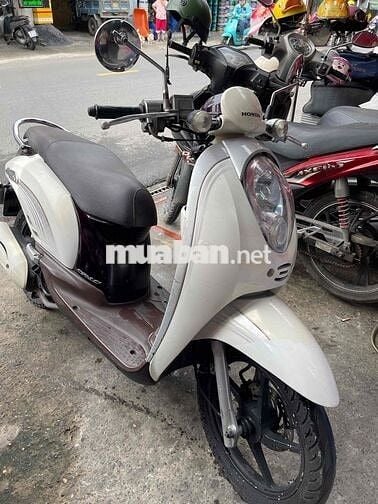 scoopy 2011 bstp zin êm