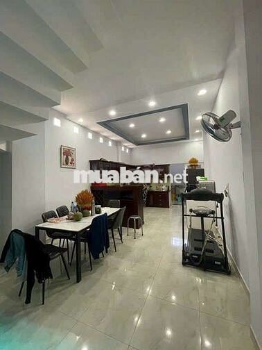 Mặt tiền Thạnh Lộc 31 - Ngay chợ cầu đồng - Đường Chiến khu - 100m2