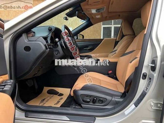 Lexus ES 250 2022