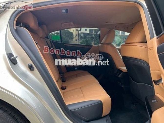 Lexus ES 250 2022