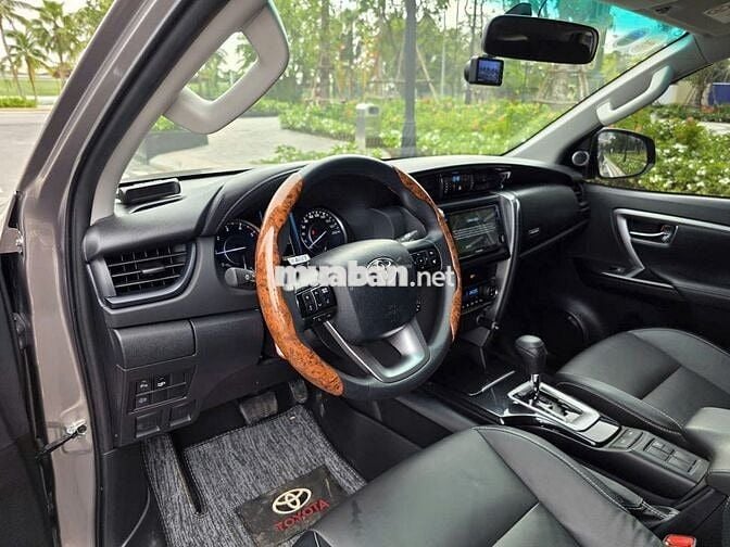 Toyota Fortuner 2024 2.7 AT 4x2 - 18219 km