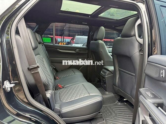 Ford Everest 2025 Platinum 2.0L 4x4 AT - 7000 km