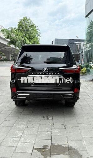 Lexus LX570 Super Sport Trung Đông - 2019, 1 chủ.