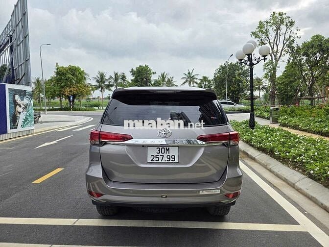 Toyota Fortuner 2024 2.7 AT 4x2 - 18219 km