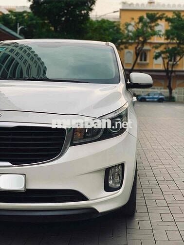 KIA SEDONA GAT 2016