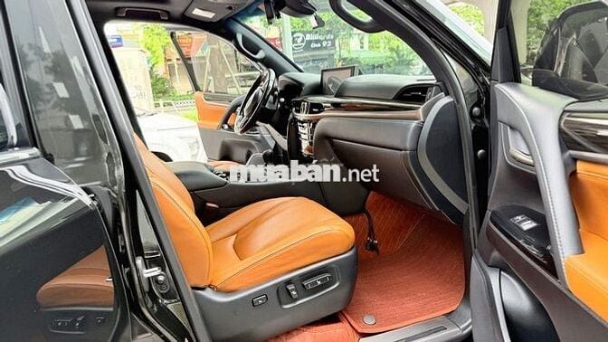 Lexus LX570 Super Sport Trung Đông - 2019, 1 chủ.