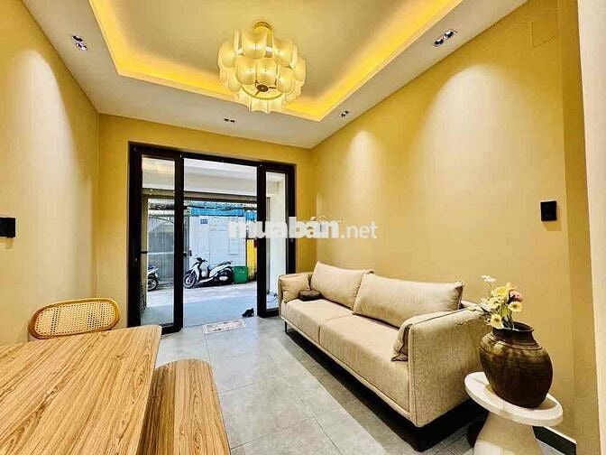 Bùi Đình Tuý hẻm xe hơi 3tầng 3PN - 3WC DTSD 130m2 sổ nở hậu 7,45tỷ TL