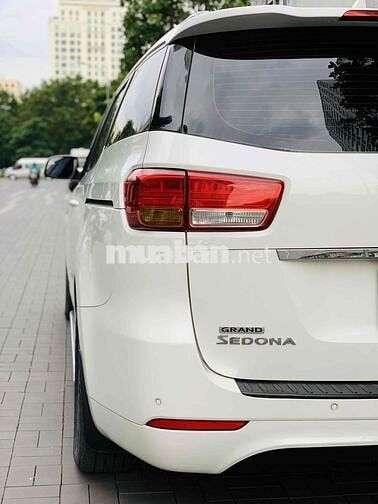 KIA SEDONA GAT 2016