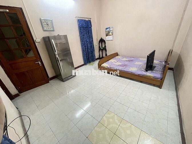 Cho thuê nhà 25m2 x 4 tầng ngõ 22A Hai Bà Trưng, Hoàn Kiếm