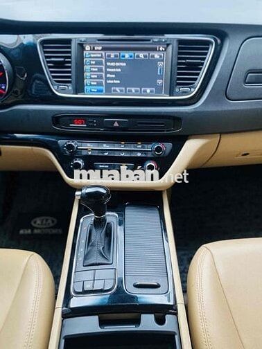 KIA SEDONA GAT 2016