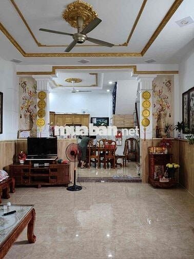 NHÀ LÔ GÓC MÁT MẺ - TƯƠNG LAI MT ĐƯỜNG 30M.