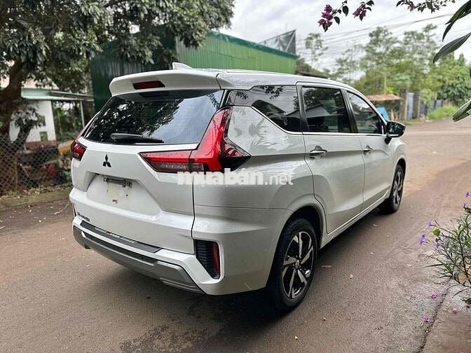 Mitsubishi Xpander 2022 AT Premium