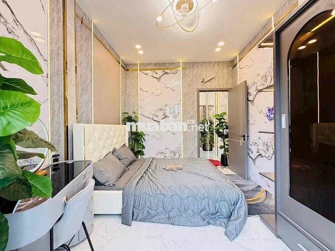 BÁN NHÀ MỚI - SÁT HẺM XE HƠI - KẾ BÊN ĐH CÔNG NGHIỆP