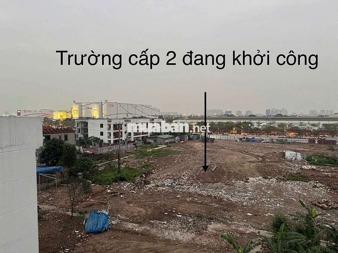 SIÊU PHẨM PHỐ CỔ LINH LONG BIÊN ĐỐI DIỆN AEON MALL HÀNH XÓM TRƯỜNG HỌC