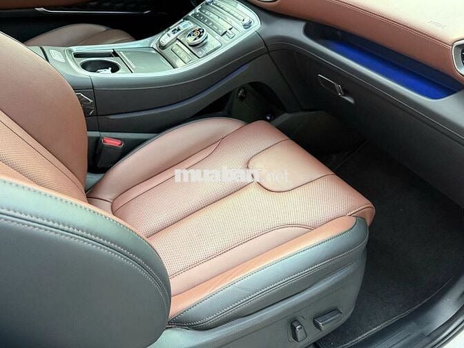 Hyundai Santa Fe 2024 2.2 Dầu Cao Cấp - 30000 km