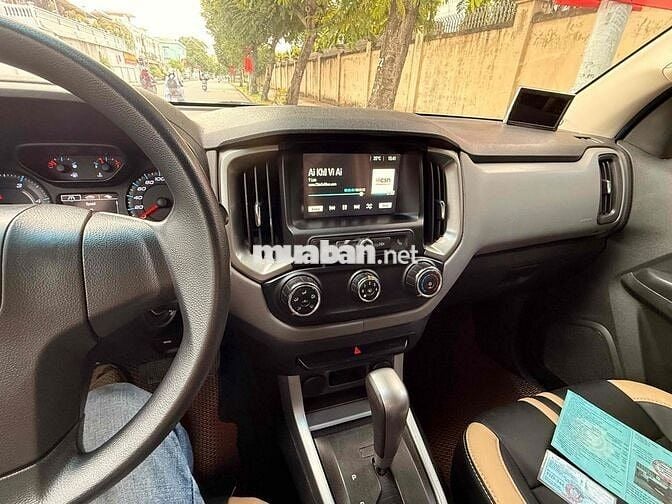 Chevrolet Colorado AT 2019 - 85000 km ký ngay