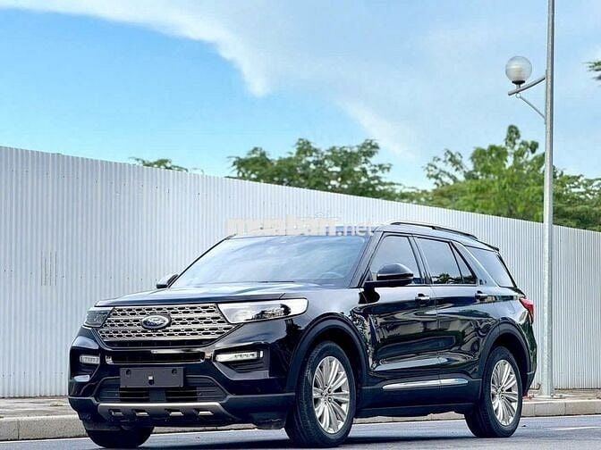 Ford Explorer 2022 Limited 4WD - 30000 km