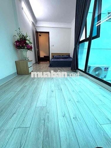 Trương Định - Oto Đỗ Cửa - Cách 3 Nhà Ra Mặt Phố - 40m Giá 7.45 tỷ