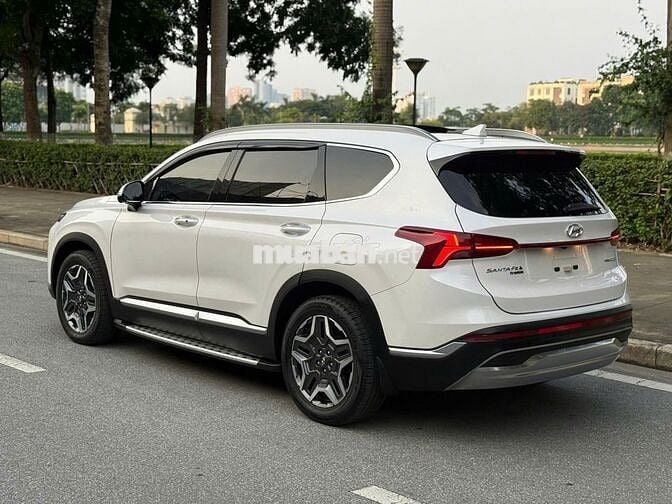 Hyundai Santa Fe 2024 2.2 Dầu Cao Cấp - 30000 km