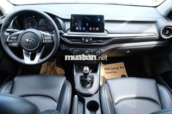 Kia Cerato 1.6 MT  - 50000 km