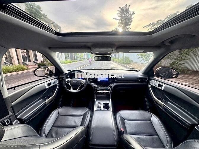 Ford Explorer 2022 Limited 4WD - 30000 km