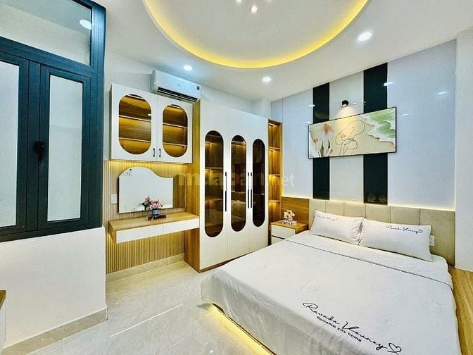 Nhà 3 Lầu tuyệt đẹp Cao cấp hẻm xe hơi 5m 1 trục Phạm Văn Chiêu, P9,