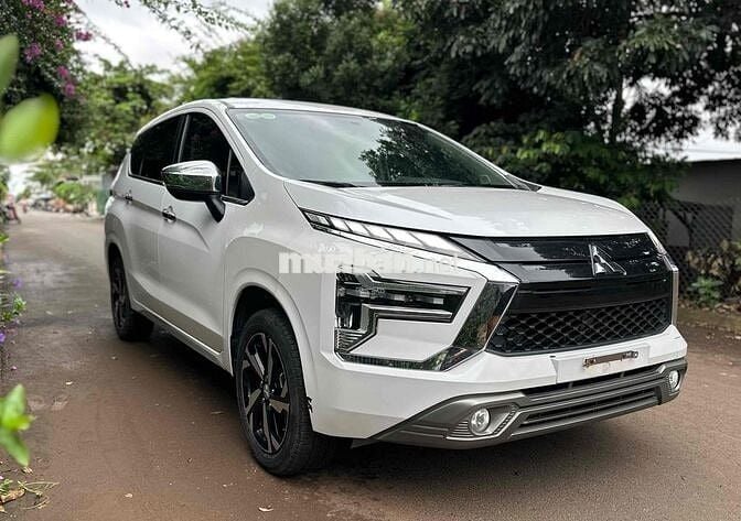 Mitsubishi Xpander 2022 AT Premium