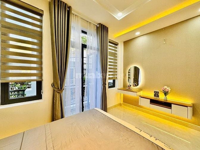 Nhà 3 Lầu tuyệt đẹp Cao cấp hẻm xe hơi 5m 1 trục Phạm Văn Chiêu, P9,