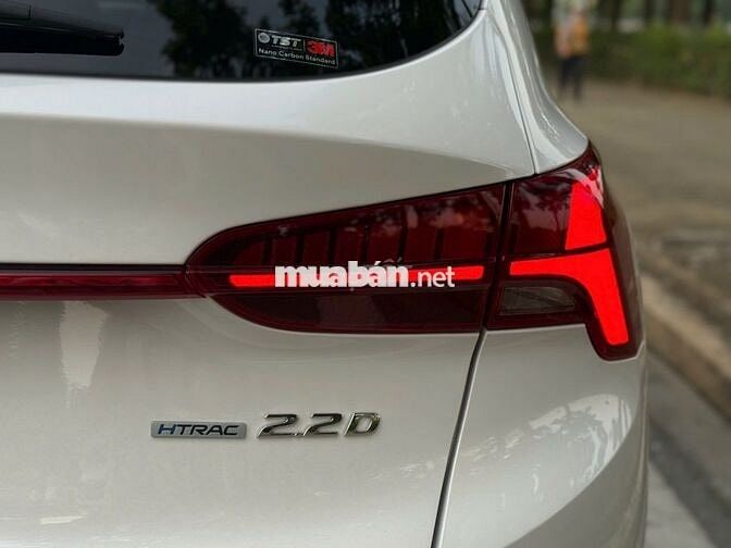 Hyundai Santa Fe 2024 2.2 Dầu Cao Cấp - 30000 km