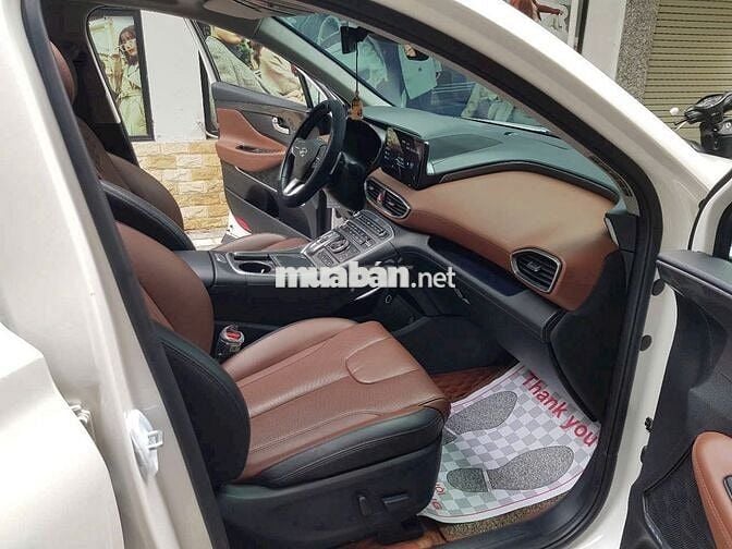 Hyundai Santa Fe 2022  - 30000 km