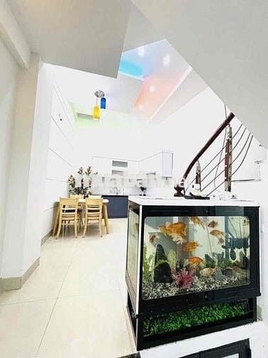 Trương Định - Oto Đỗ Cửa - Cách 3 Nhà Ra Mặt Phố - 40m Giá 7.45 tỷ