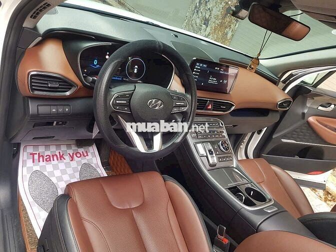Hyundai Santa Fe 2022  - 30000 km