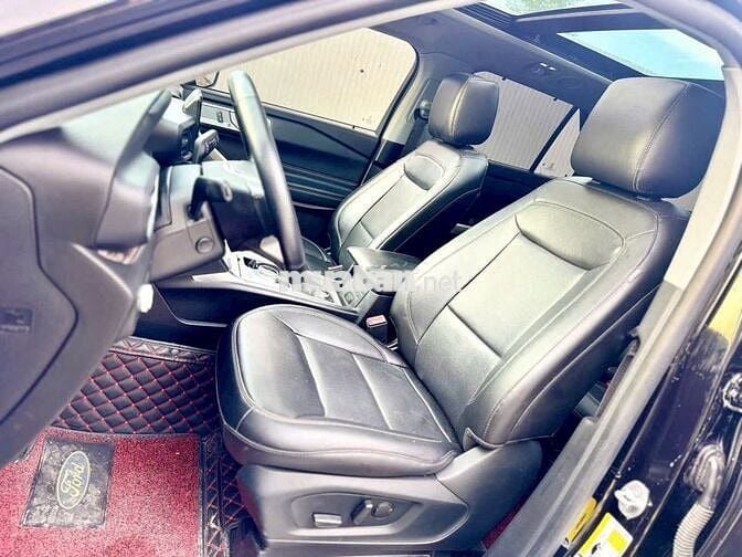 Ford Explorer 2022 Limited 4WD - 30000 km
