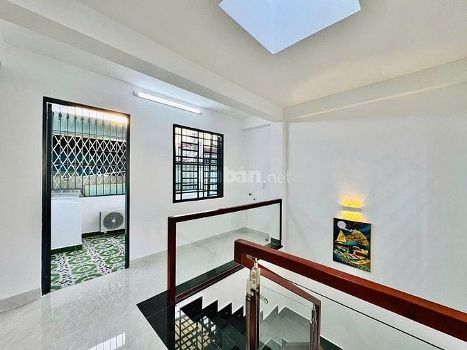 Nhà 3 Lầu tuyệt đẹp Cao cấp hẻm xe hơi 5m 1 trục Phạm Văn Chiêu, P9,