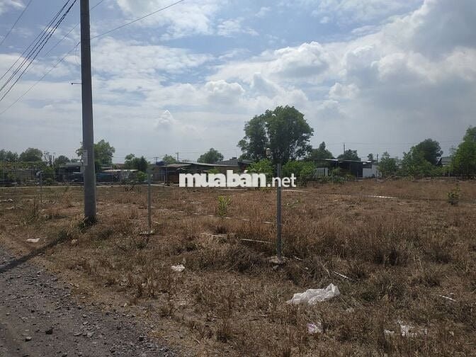 Hot, lô đất 95m2 - KP7. Long Bình kế KCN Hố Nai