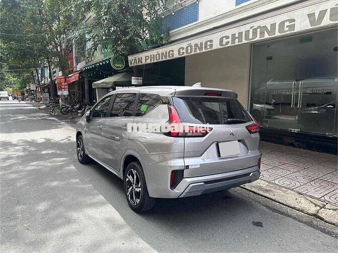 Mitsubishi Xpander 2024 Premium 1.5 AT - 15000 km