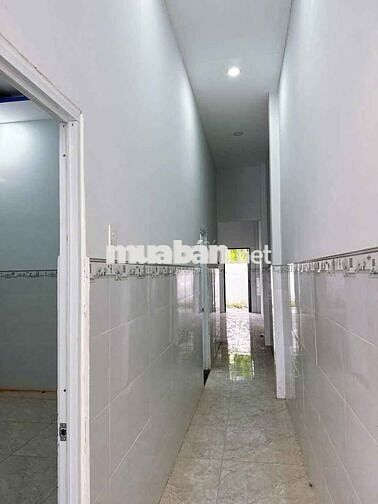 Bán Nhà Tân Thạnh Đông 120m2 có SHR xunh quanh đông đúc. Qtam nhắn em