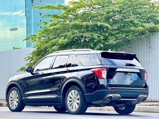 Ford Explorer 2022 Limited 4WD - 30000 km