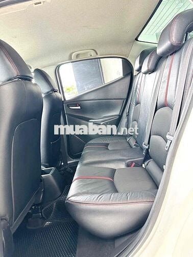 Mazda 2 2018