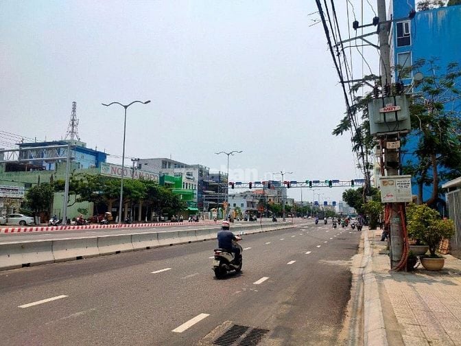HOT_BÁN ĐẤT 121M2 MẶT TIỀN ĐƯỜNG NGÔ QUYỀN, SƠN TRÀ, ĐÀ NẴNG_8.6Ti