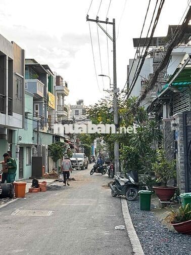 Bán lô đất 2 mặt tiền giá đầu tư đường 38, Hiệp Bình Chánh, Thủ Đức
