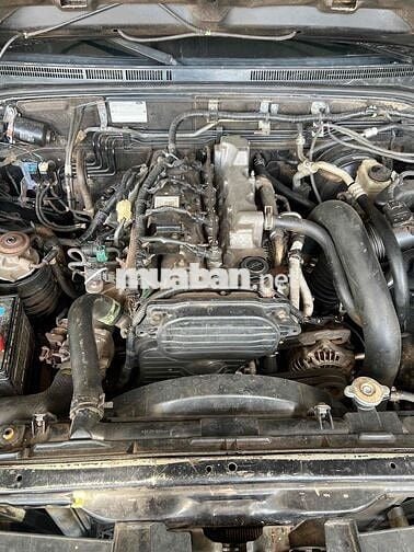 Ford Everest 2009 2.5L 4x2 MT - 100000 km