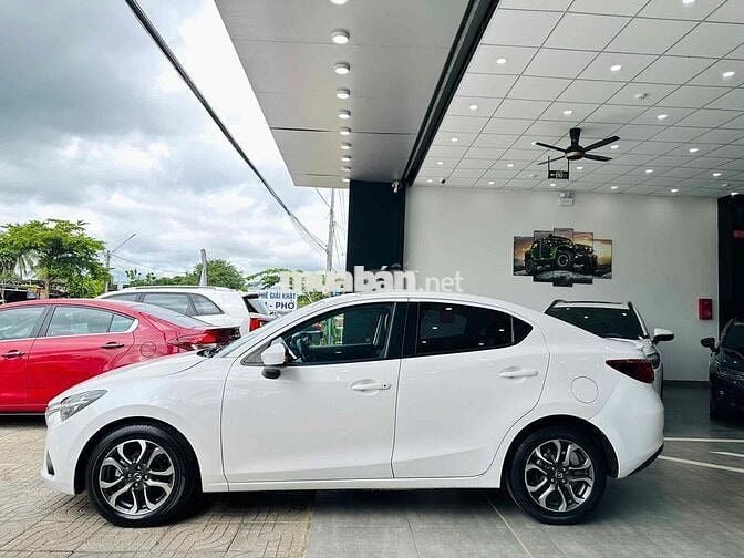 Mazda 2 2018