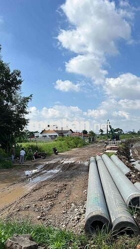 XE TĂNG NÉ MẶT TIỀN SÔNG VÀM THUẬT VƯỜN LÀI AN PHÚ ĐÔNG VỊ TRÍ CỰC KỲ