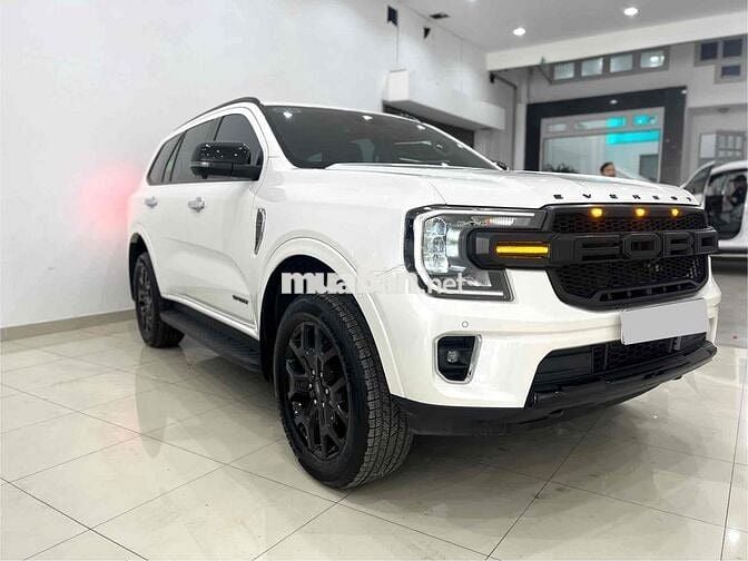 Cần bán Ford Everest 2023 Sport 2.0 AT siêu lứơt