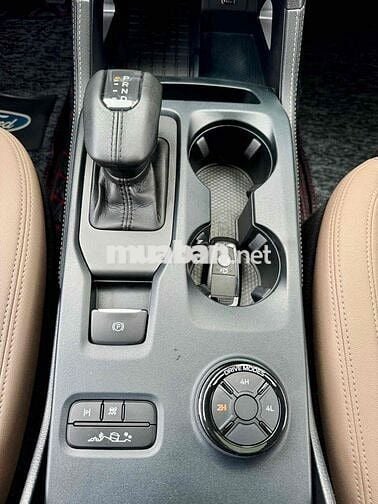 Cần bán FORD EVEREST TITANIUM 2CẦU 2023